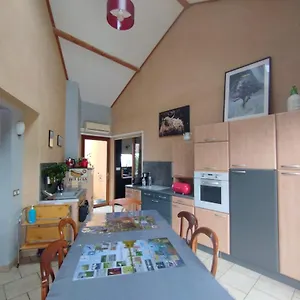 Le Grand Noyer Bed & Breakfast Ambronay